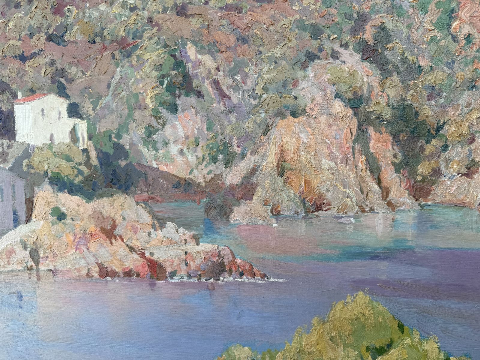 Josep María Vilá Cañellas Grand paysage côtier méditerranéen avec crique rocheuse, pins et maison blanche, 1969 photo vinterior
