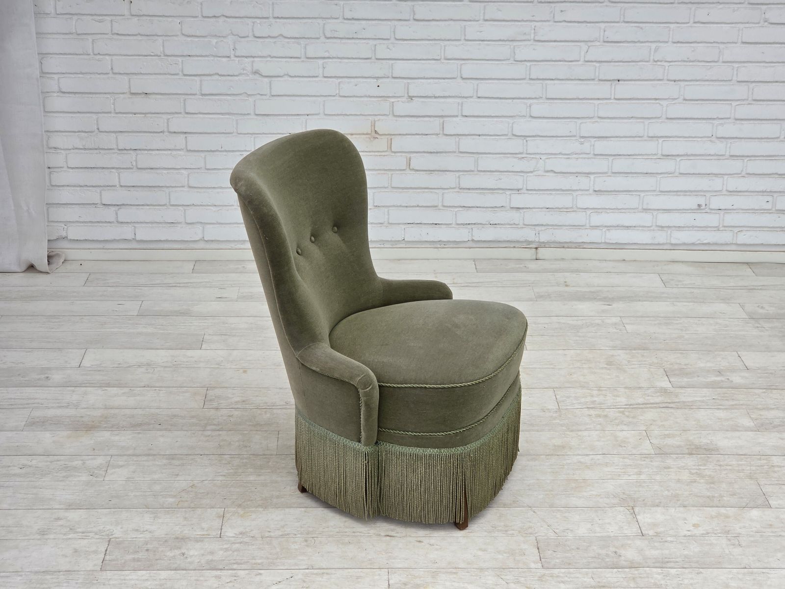 Ca. jaren 1970, Deense fauteuil, groen meubelvelours. photo 850.0