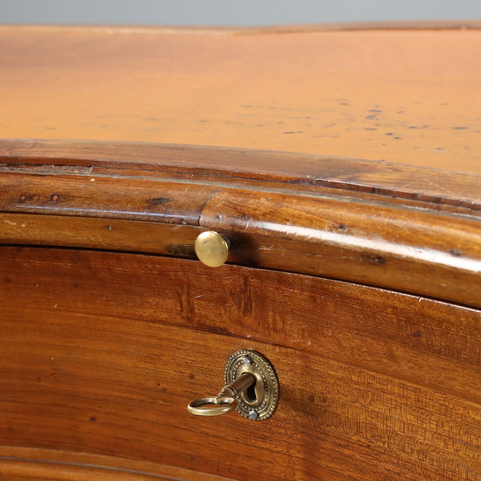 Antique Writing Desk Umbertino Walnut Leather XIX Century photo vinterior