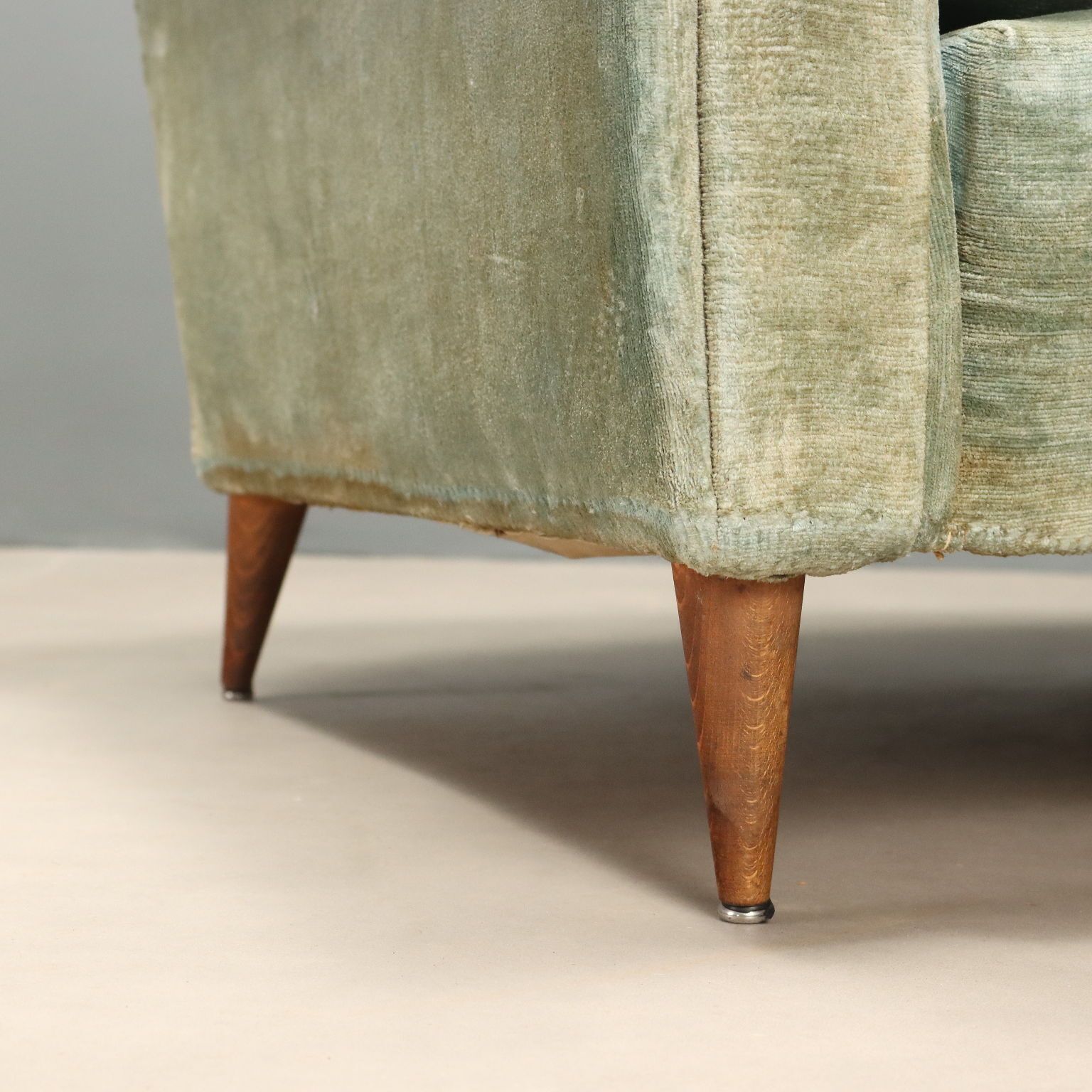 photo furniture Fauteuils vintage en tissu, design italien, années 1950
