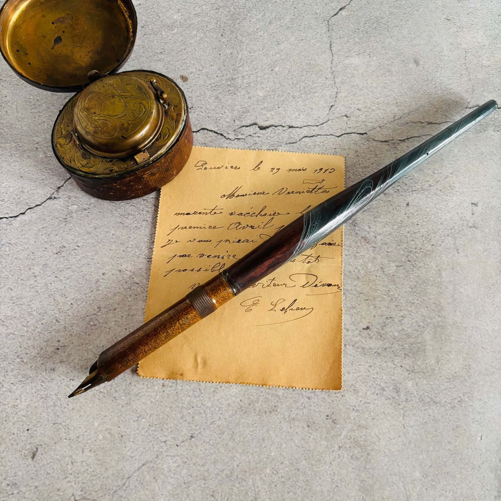 Antique Midget Oversize Dip Pen