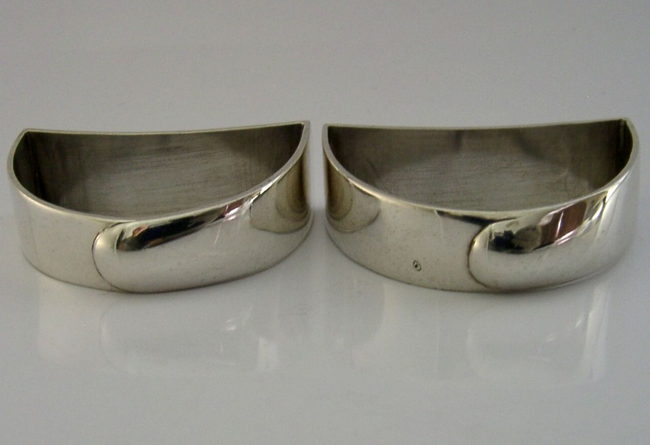 Ronds de serviette en argent massif sterling Ravissant 42 g, 1991/98, contemporains photo for sale