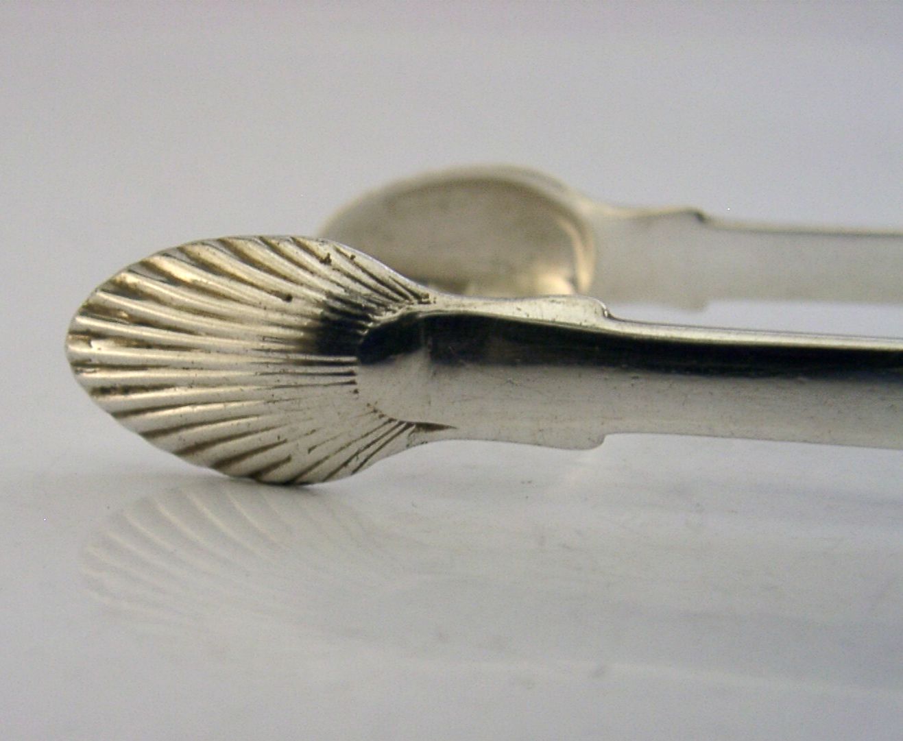Pince à sucre en argent sterling massif, Provincial écossais, Dundee, 50 g, 1820, époque georgienne photo for sale