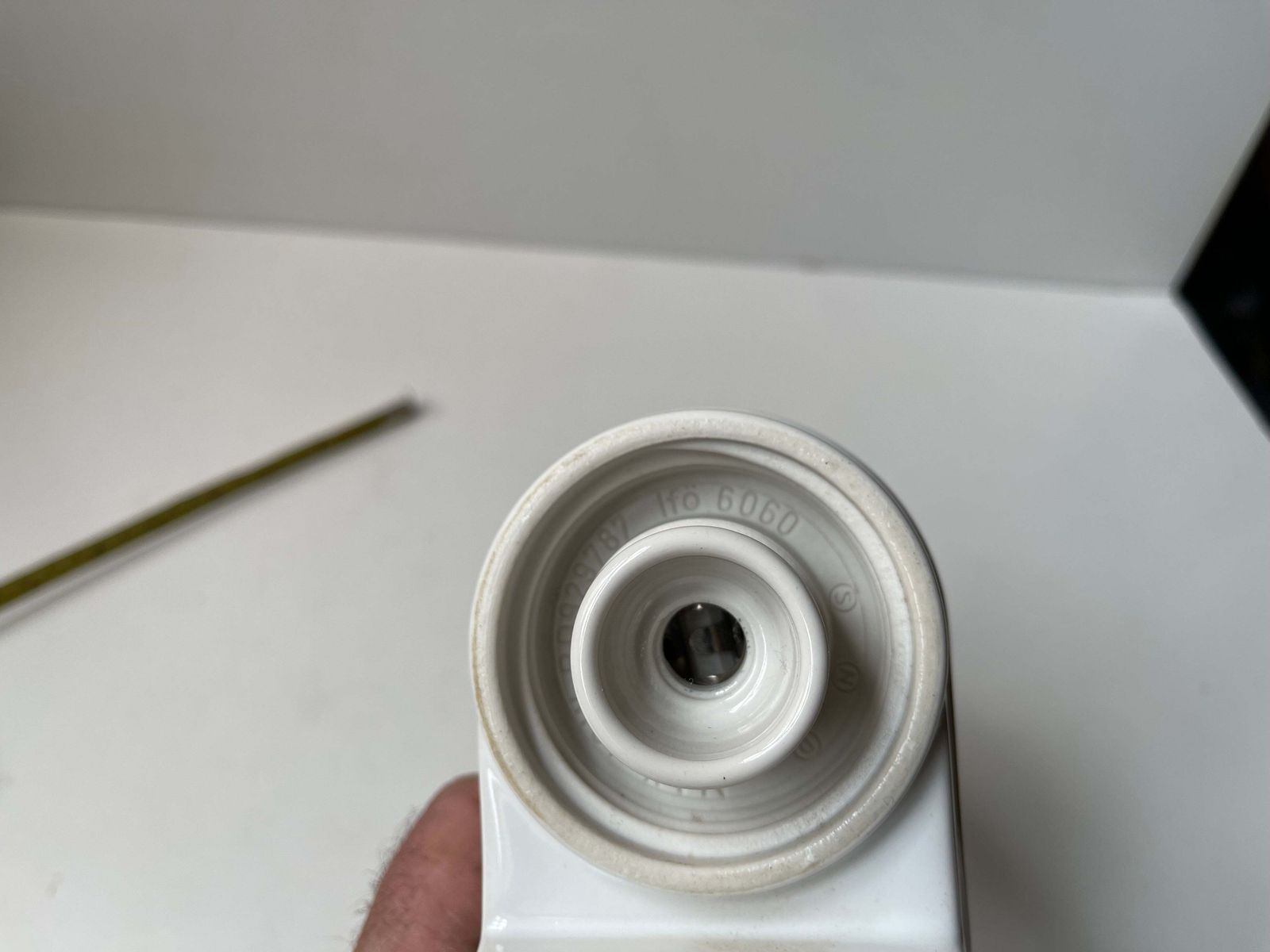 Scandinavische minimalistische witte dubbele badkamerlamp van Sigvard Bernadotte voor Ifö photo 302.0