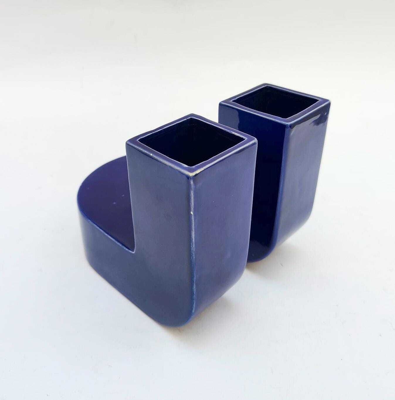Vase en céramique Lesa Ceramiche bleu vintage Space Age Pop Art, 2 bouches, dans l'esprit de Mangiarotti photo for sale