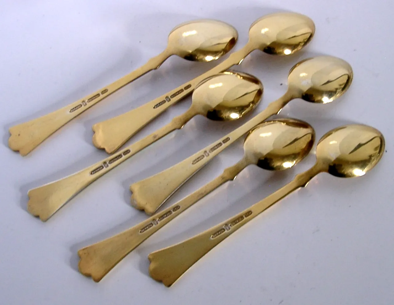 Six cuillères norvégiennes en argent massif sterling doré et émail, vers 1970 photo 145.0