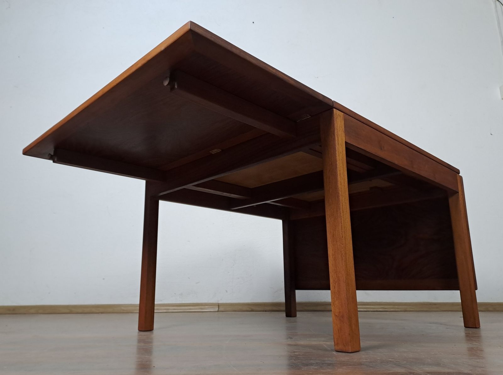 Børge Mogensen Extendable Coffee Table In Teak, Danish Mid Century 1960s photo vintage