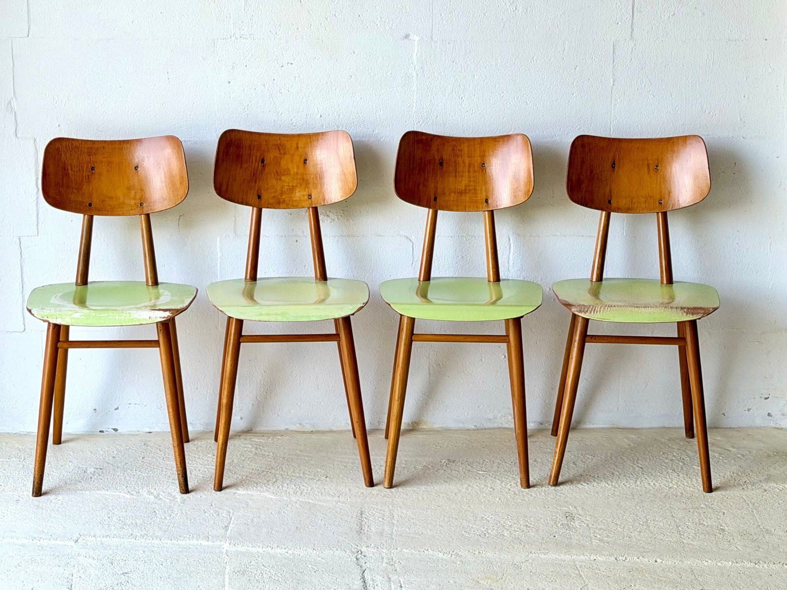 photo buy Bistrostoelen van Ton, 1960, set van 4