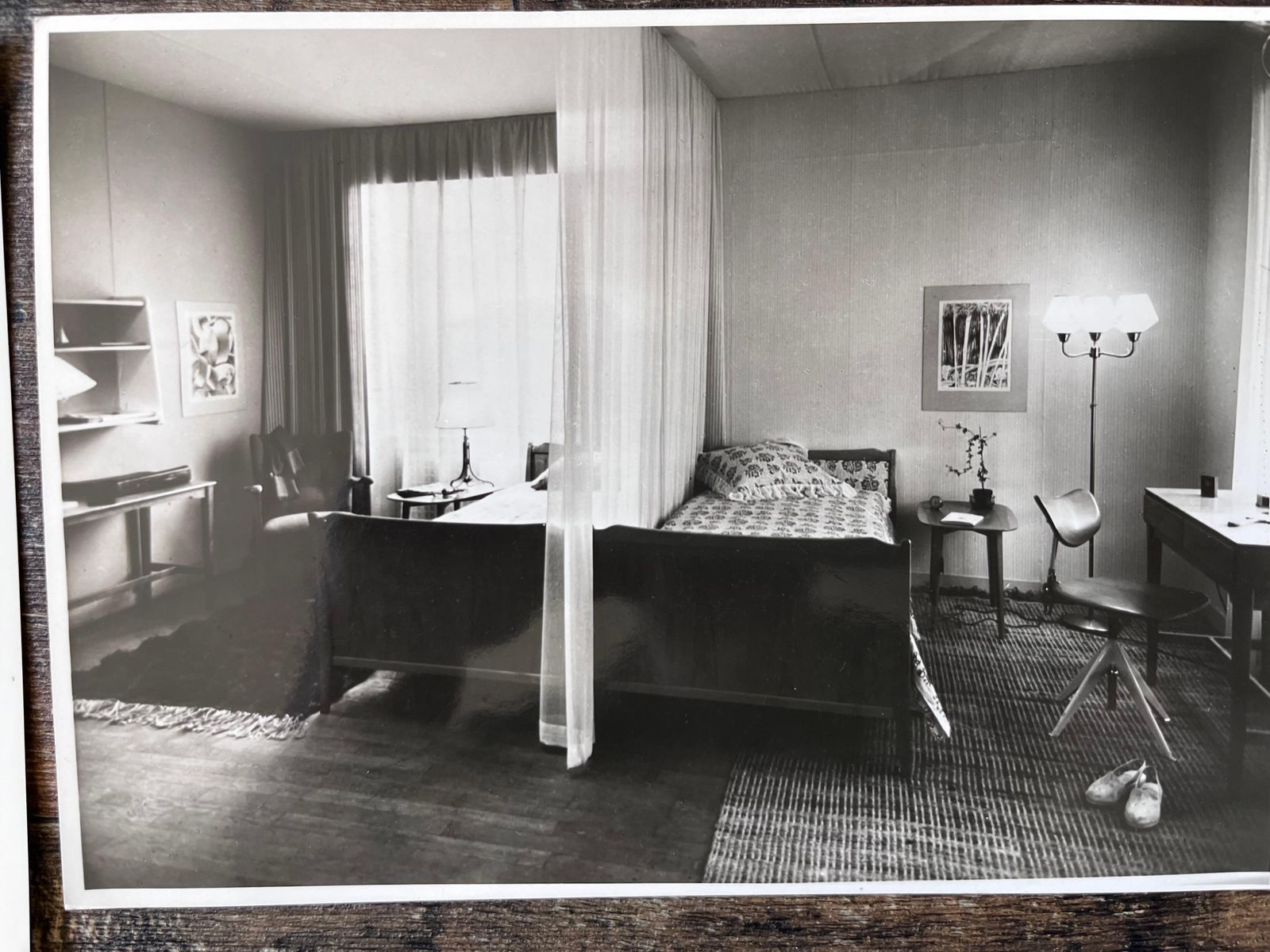 Ensemble de 18 photos d'intérieur, mobilier scandinave, Suède, années 1950 photo vintage