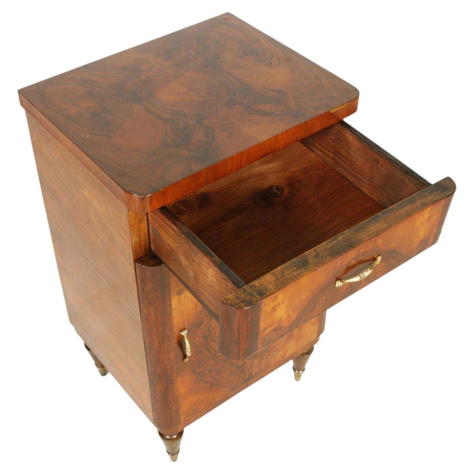 Paar Italiaanse Art Deco Kastjes in Wortelnoten Fineer door Atelier Di Varedo, jaren 1930 photo buy
