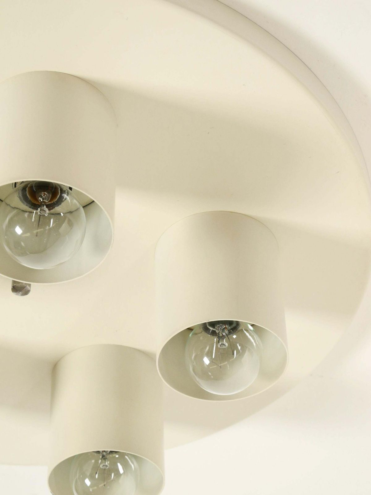 photo vinterior Grote metalen Space Age Brutalist plafond- of wandlamp uit de jaren 1970 van "Beisl Leuchte"