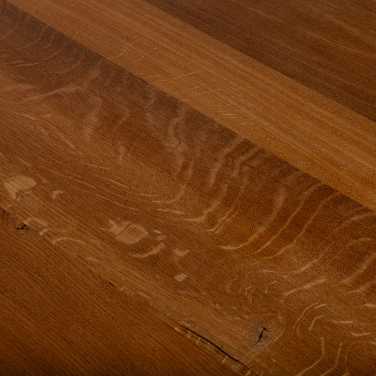 Houten eettafel, bruin, 155 x 155 cm photo Meubels
