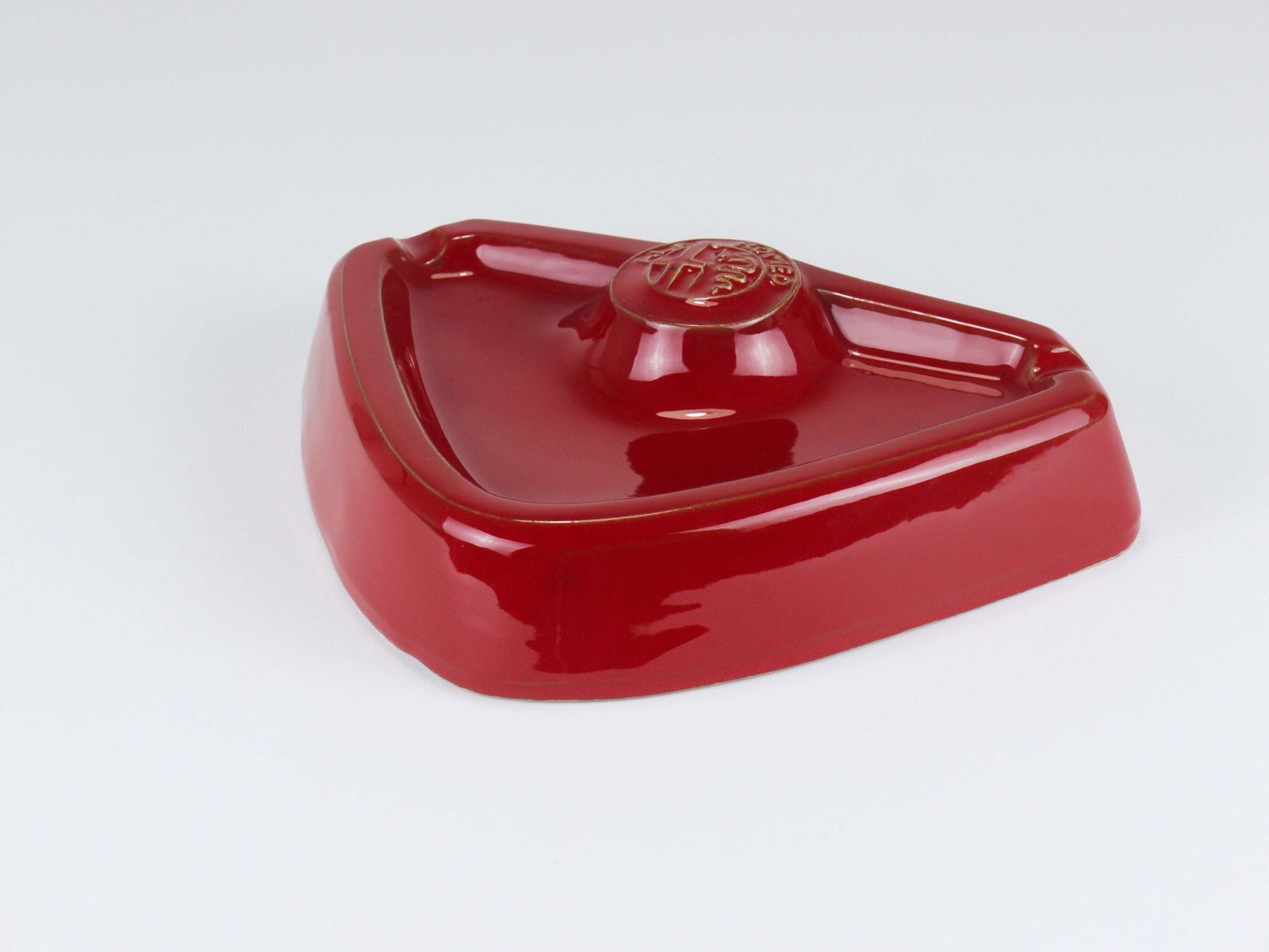 Home Decor Alfa Romeo Red Ceramic Ashtray, Relief Logo, Cnf Nicola Fasano, Italy, 1970s photo