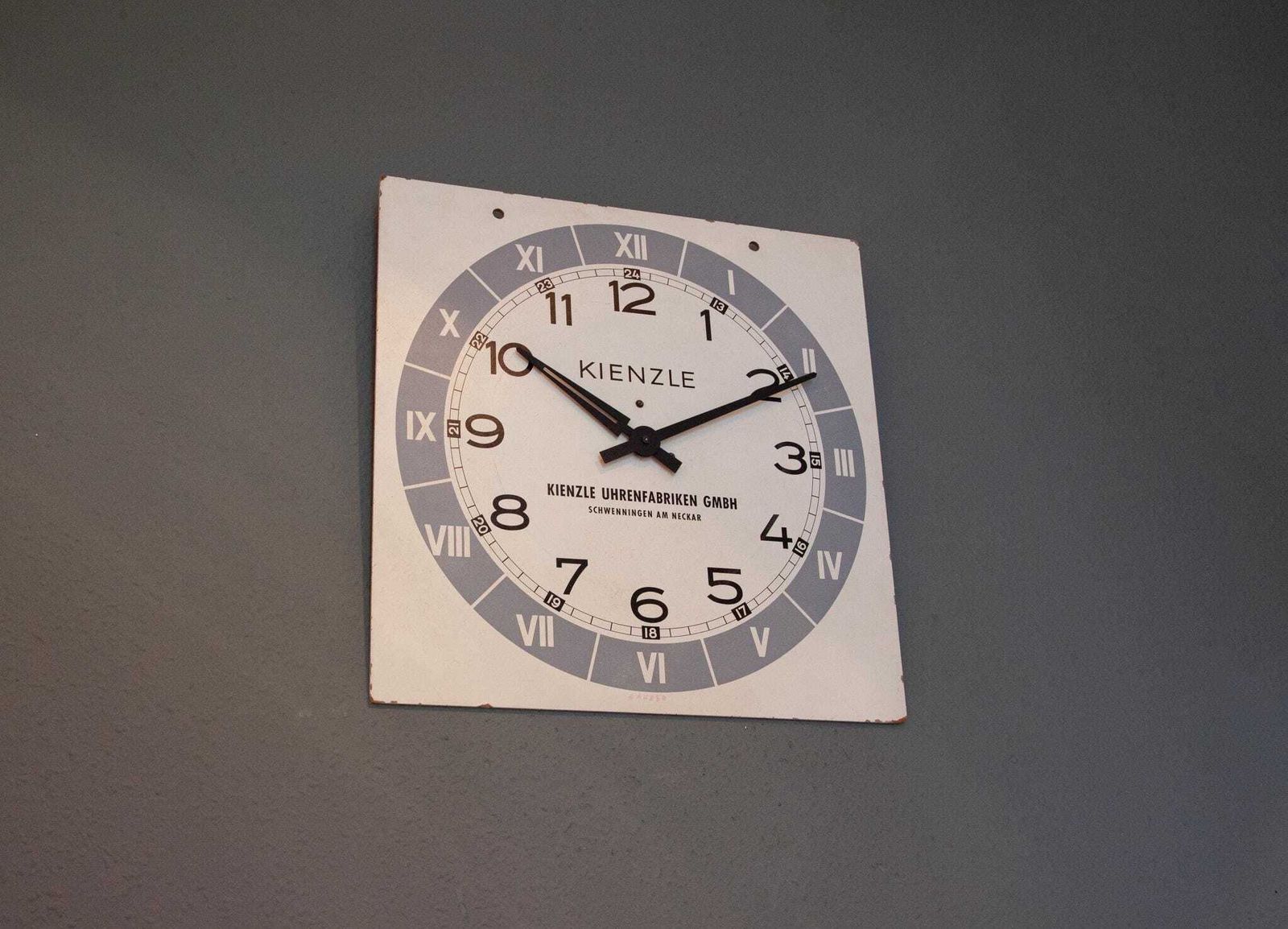 photo buy Kienzle Educatieve Klok Wandklok Dealer Promotiemateriaal Bauhaus Mid-Century Art Deco, jaren 1950