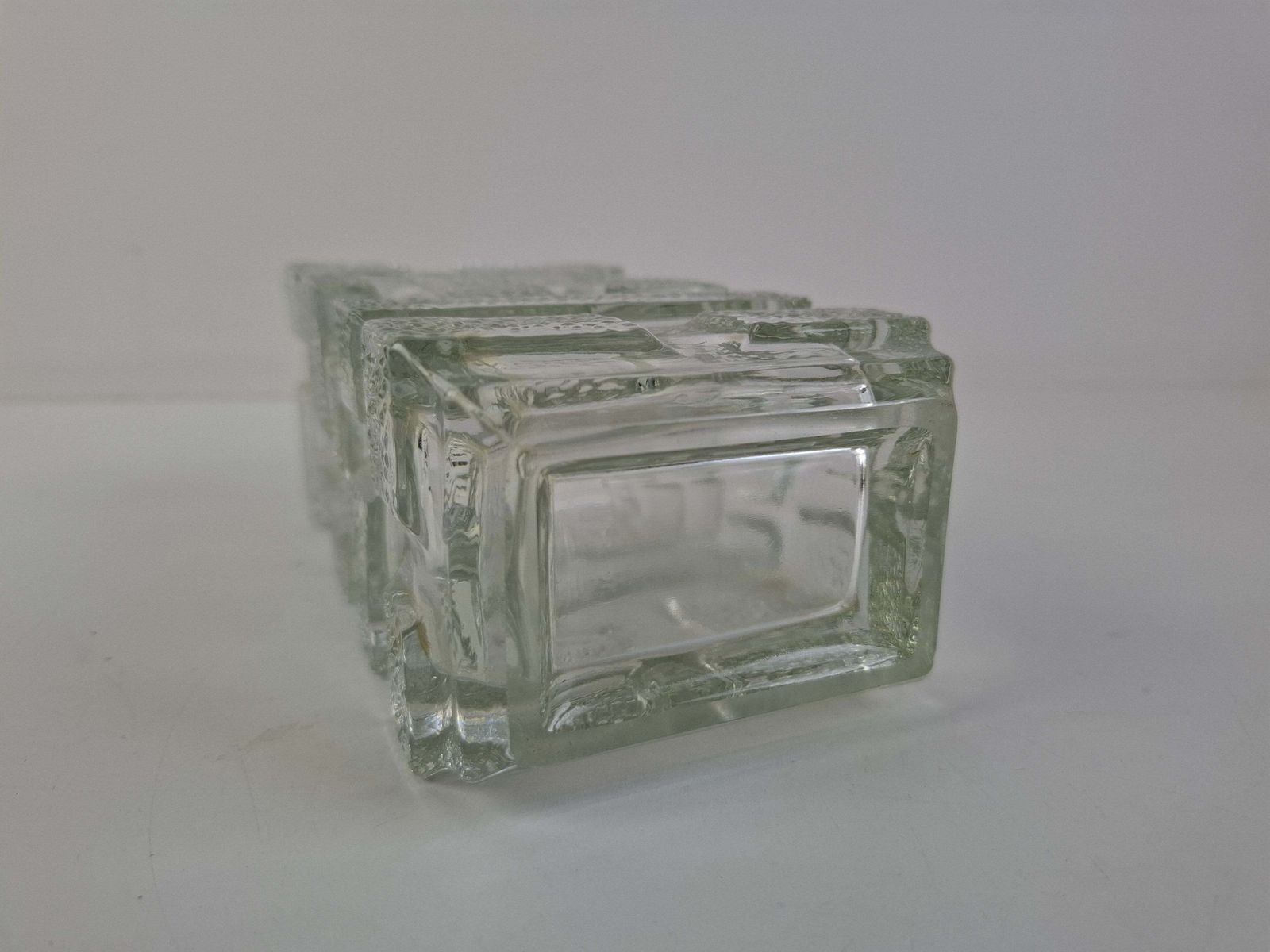 Décoration Vase en verre « Brickwork » Rudolfova Huť, par Jiří Zejmon, 1969, Tchécoslovaquie photo