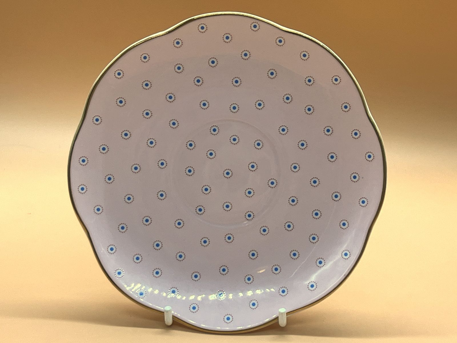 Wedgwood China The Harlequin Collection Pink Polka Dot Design theekop en schotel. photo for sale