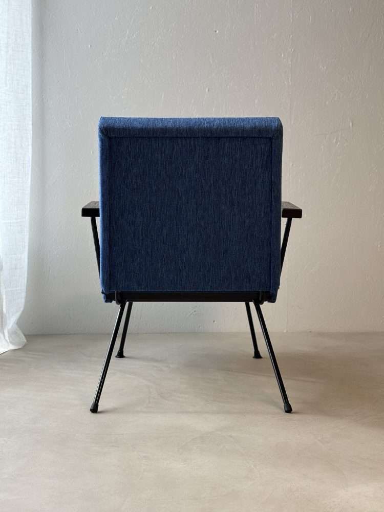 photo furniture Gispen Fauteuil 1409 André Cordemeyer Petrol Blauw jaren 1960