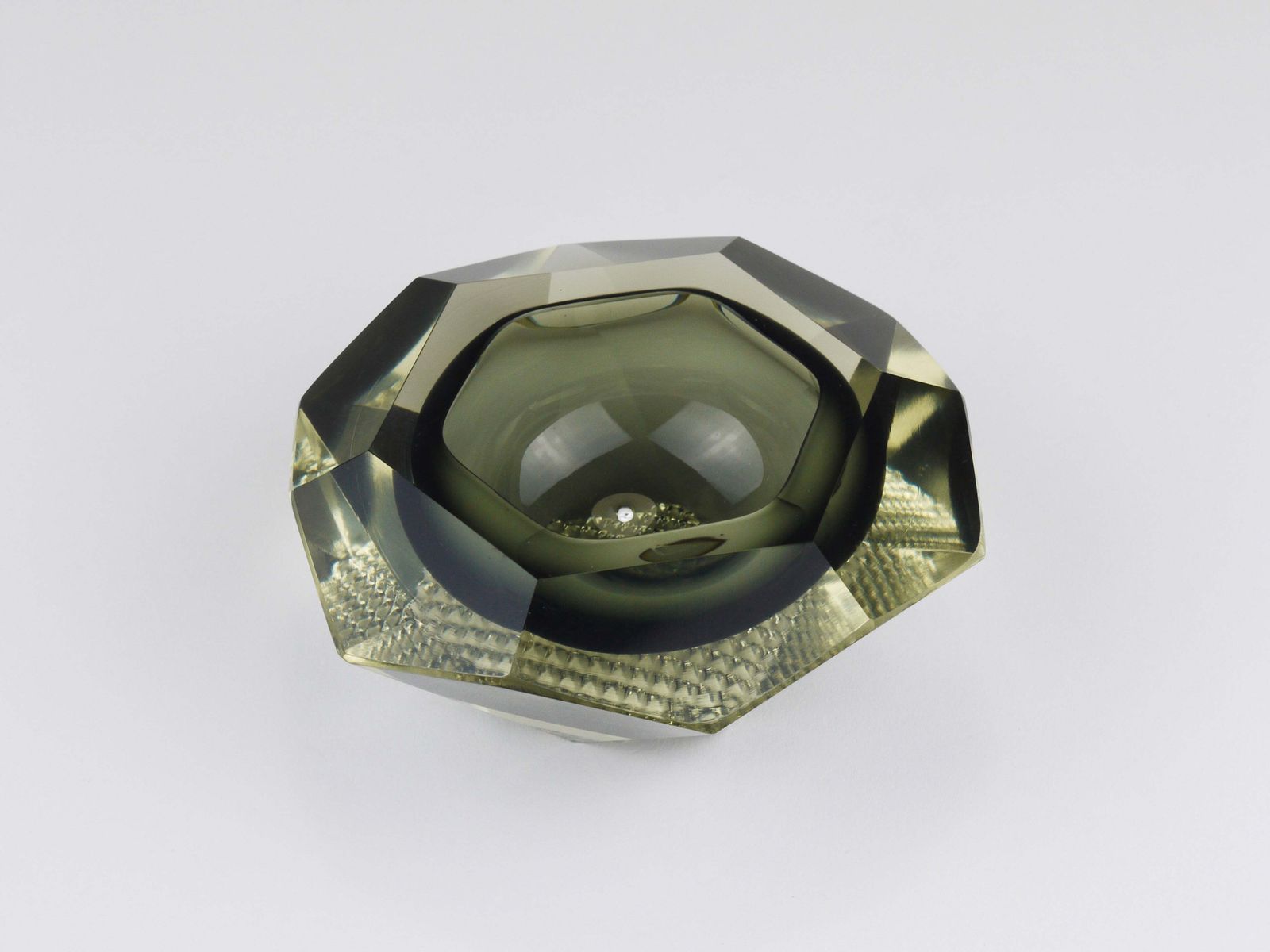 Mandruzzato Sommerso Faceted Diamond Caviar Bowl, Murano Glass, Italy, jaren 1960 photo 559.0