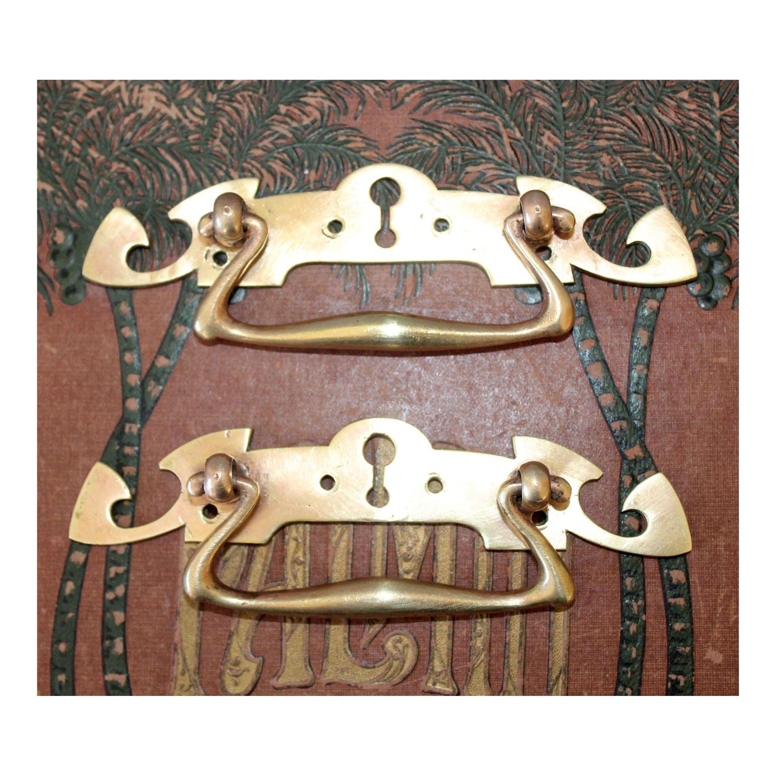 Set Of 2 Art Nouveau, Bauhaus, Jugendstil Heavy Bronze Drawer Pull And Escutcheon Keyhole Cover, Movable Handle, Hardware Furniture
