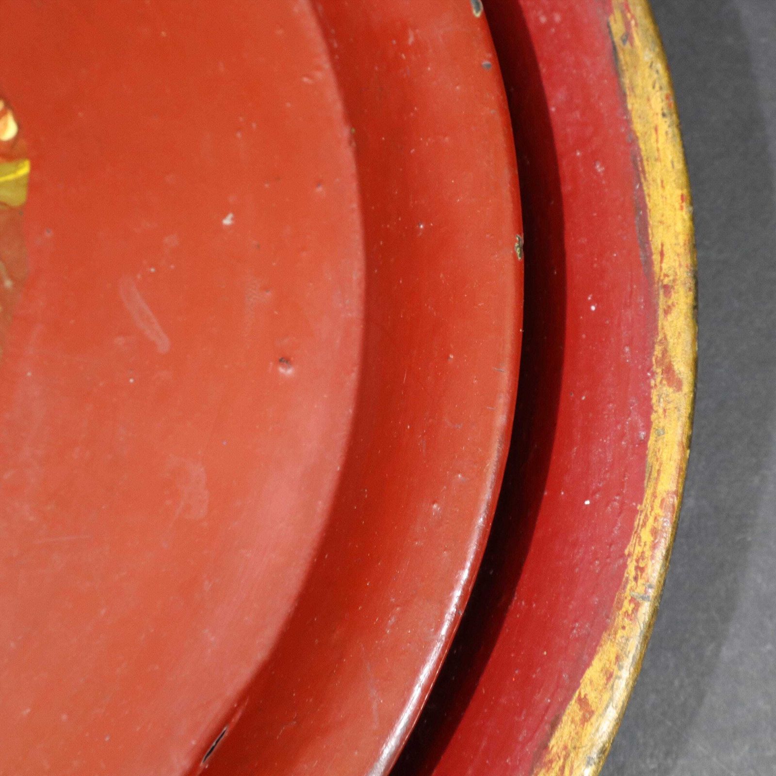 photo vinterior French Circular Napoleon III Tole Trays, Set Of 2 Red Gold Floral Antique Platters