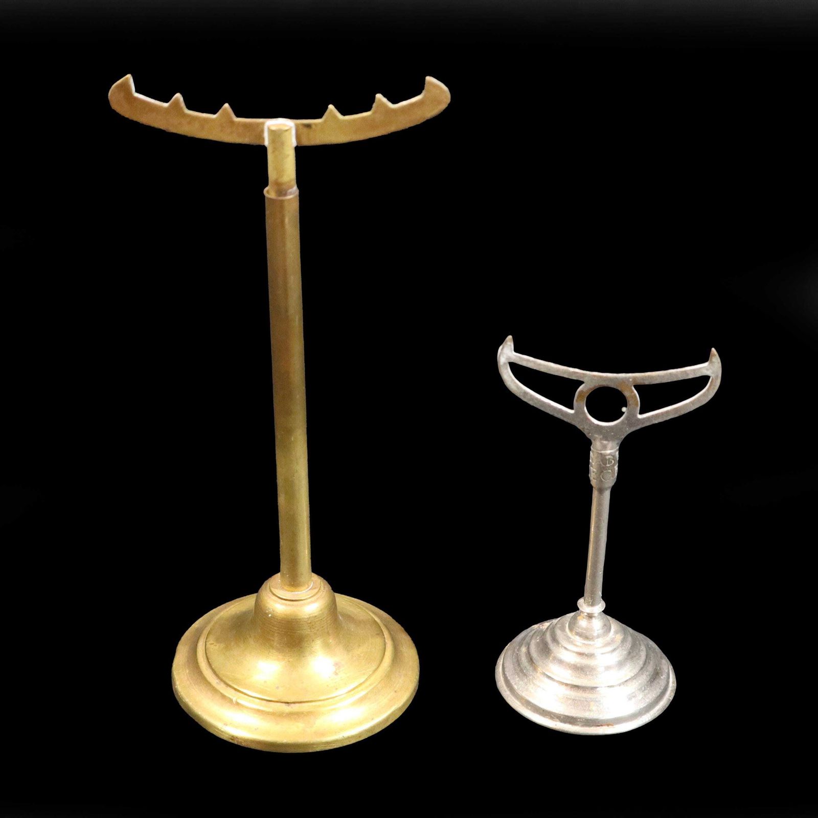 Présentoirs à bijoux d'époque, lot de 2, Siegel Paris Lamachineabr photo furniture