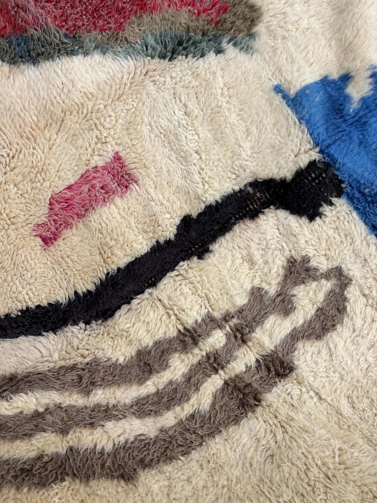 photo furniture Tapis marocain Mrirt moderne 210 x 300 cm - Tapis berbère en laine fait main - Tapis abstrait coloré - Tapis contemporain de luxe