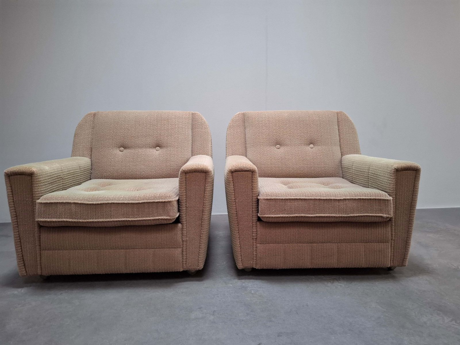 Paar Wiberg Mid-Century Modern fauteuils van Up Závody Rousínov, 1980 photo furniture