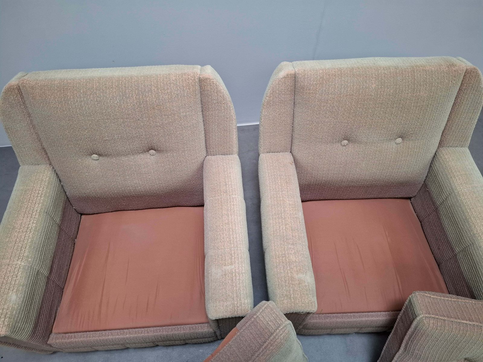Paire de fauteuils lounge mid-century modern Wiberg par UP Závody Rousínov, 1980 photo vinterior