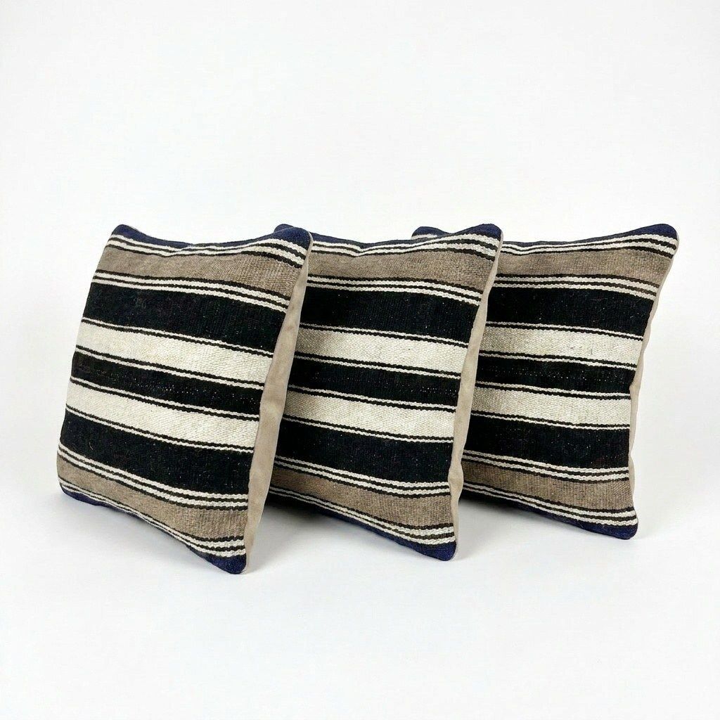 Turkische Kilim Kussenhoes 40 x 40 cm, Set van Drie photo furniture