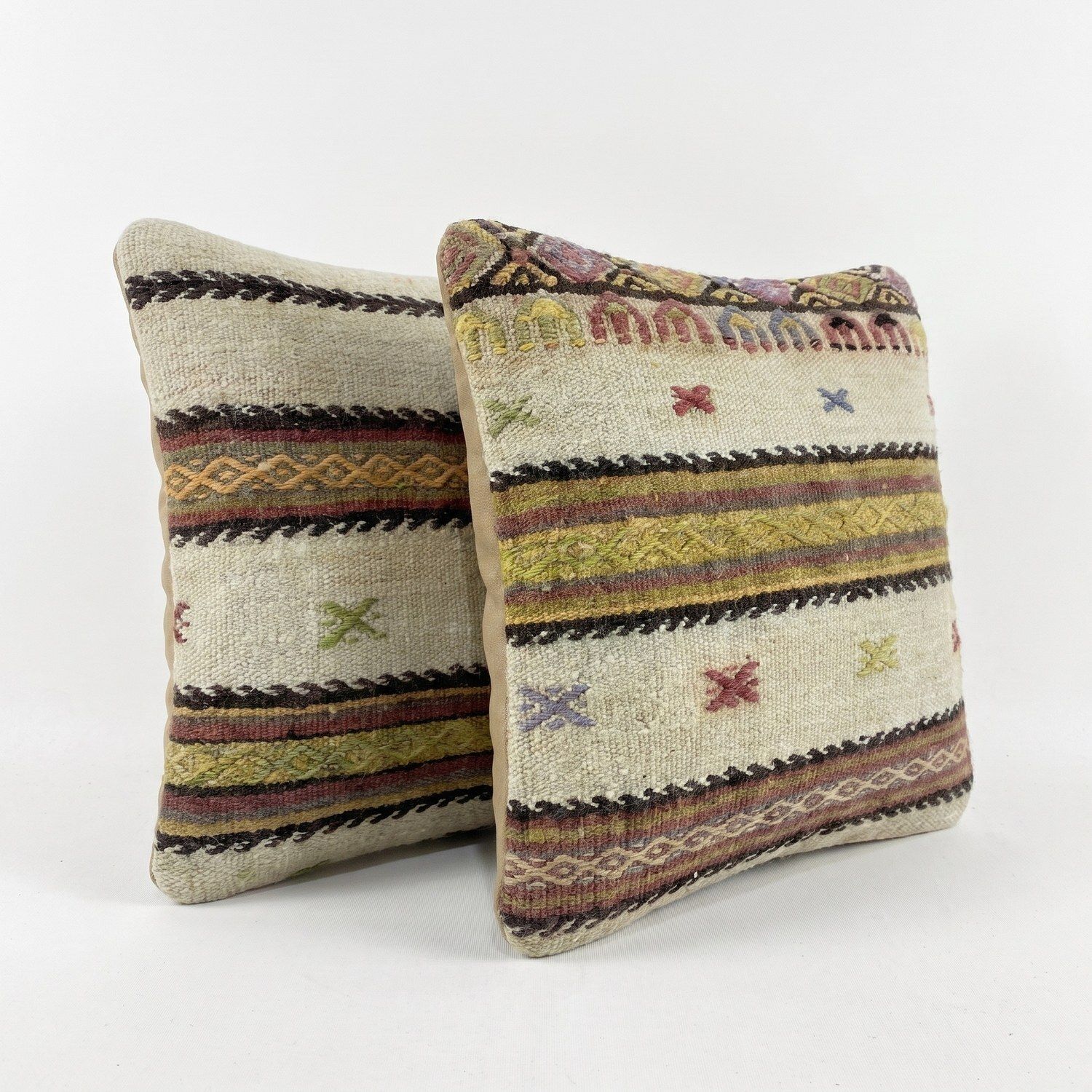 Turkische Kilim Kussenhoes 40 x 40 cm, Set van Twee photo for sale