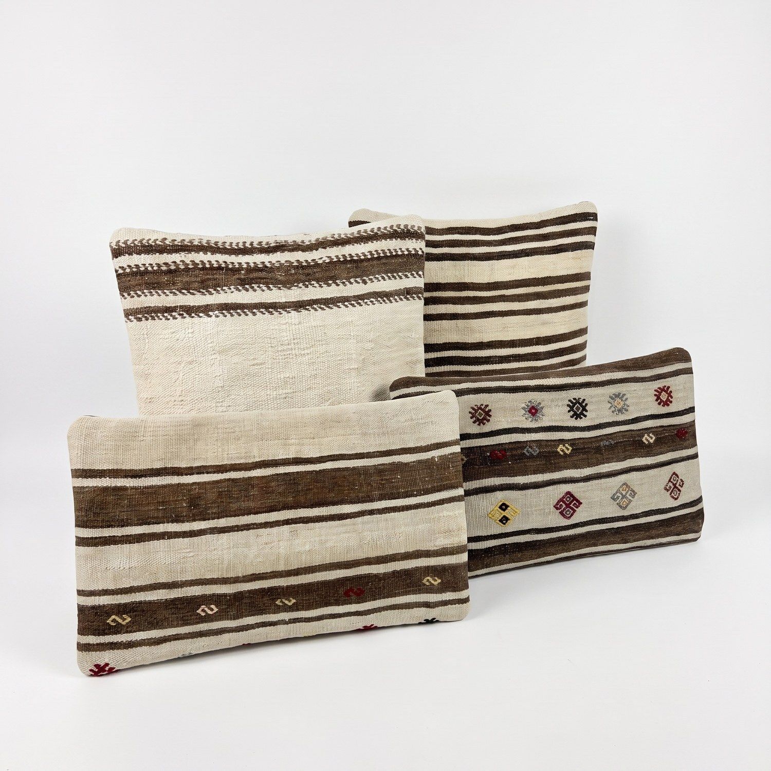 Housse de coussin lombaire kilim anatolien 50 x 60 cm, lot de quatre photo for sale