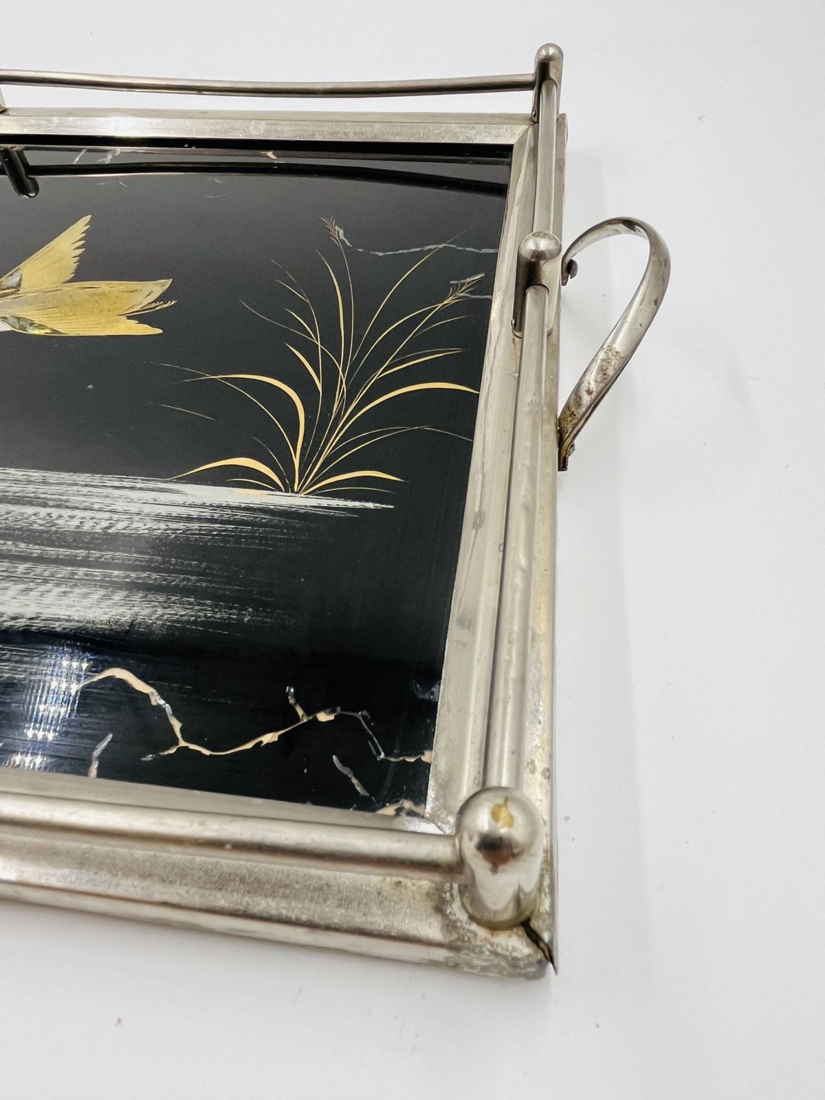 Art Deco dienblad, beschilderd glas en parelmoer photo vintage