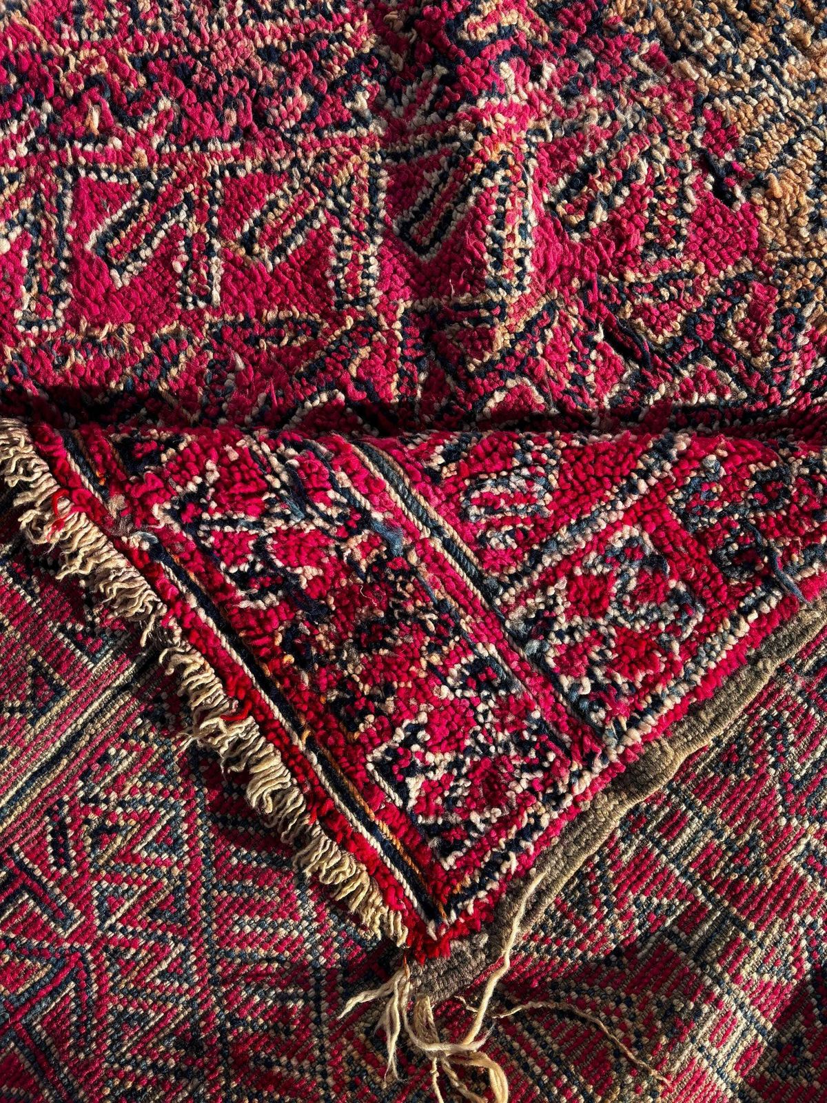 Vintage Beni M'guild Marokkaans tapijt 360x200 cm - Groot wollen vloerkleed - Handgemaakt Berber tapijt - Atlas Mountain tapijt ca. jaren 1960 photo 1703.0