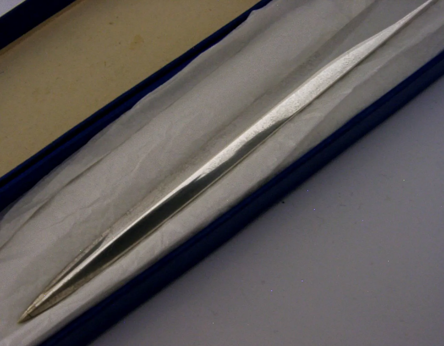 Sterling Silver Desk Letter Envelope Opener 1977 Boxed Silver Jubilee 58g photo vinterior