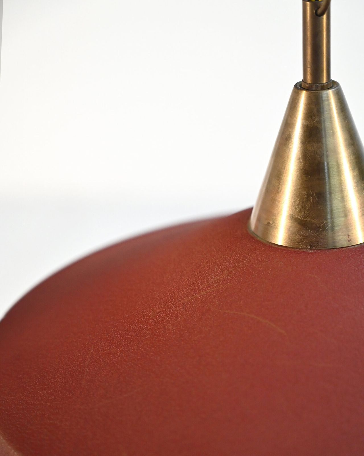 photo furniture Swedish Modern stijl plafondlamp, ca. jaren 1950