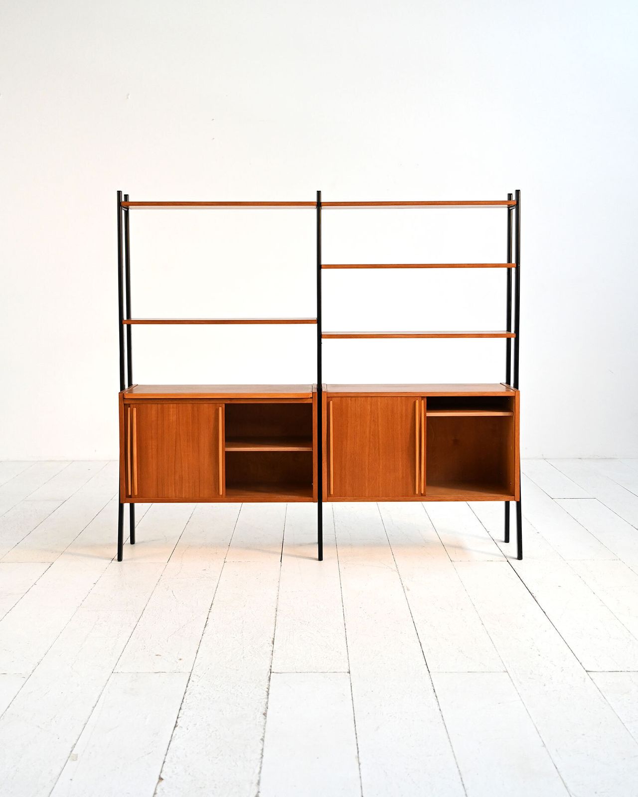 Scandinavian Modular Teak And Lacquered Wood Shelving Unit, 1960s photo Furniture