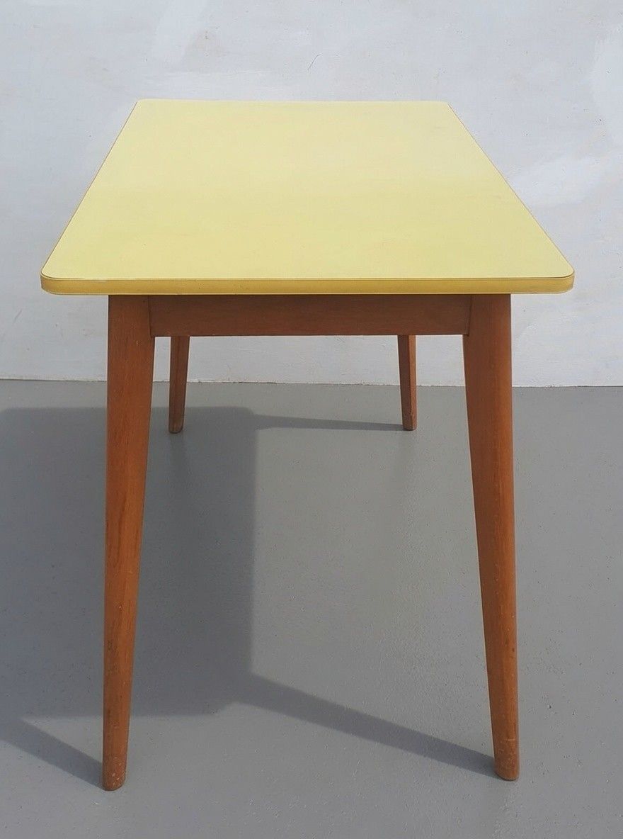 Vintage Mid Century Formica Kitchen Table photo 195.0