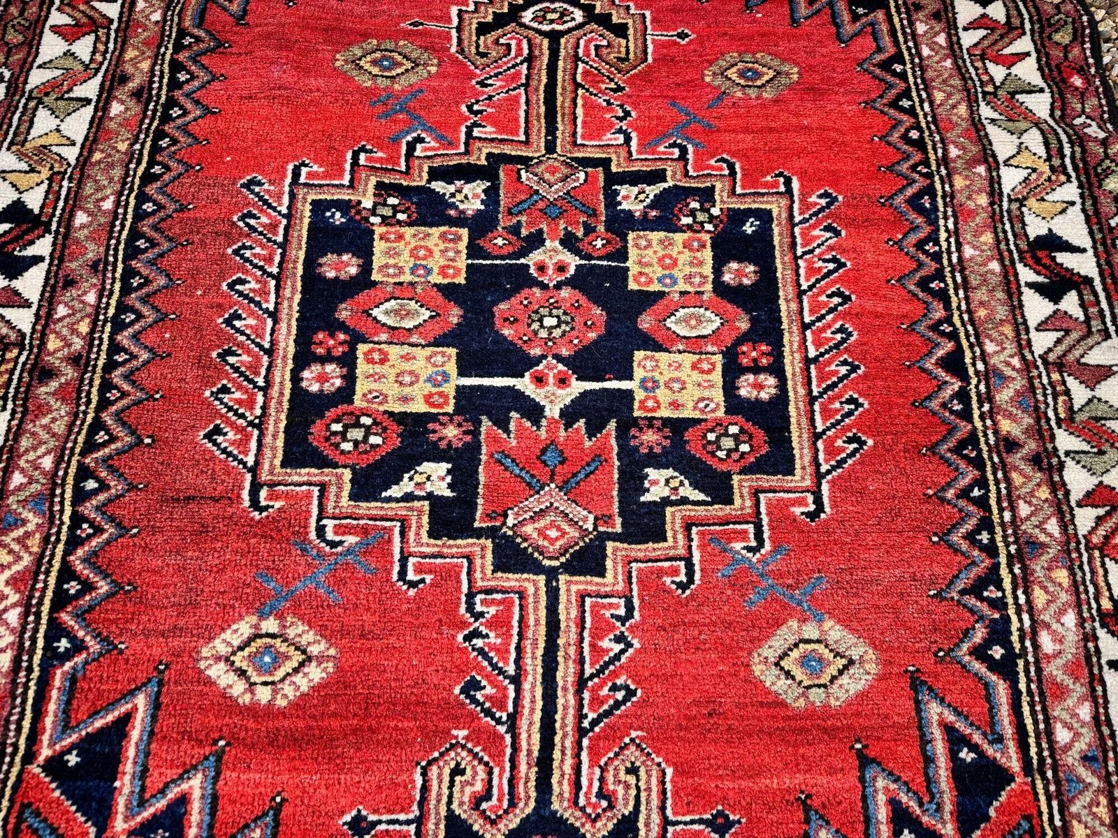 Antiek Luri tapijt 1,97 m x 1,30 m photo vintage