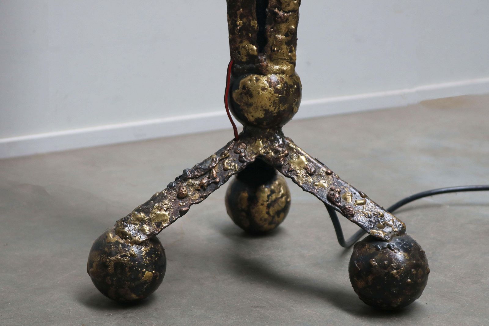 Hand Crafted Brutalist Floor Lamp Dutch Design 1980 Brass Metal Dimmable photo 2843.0