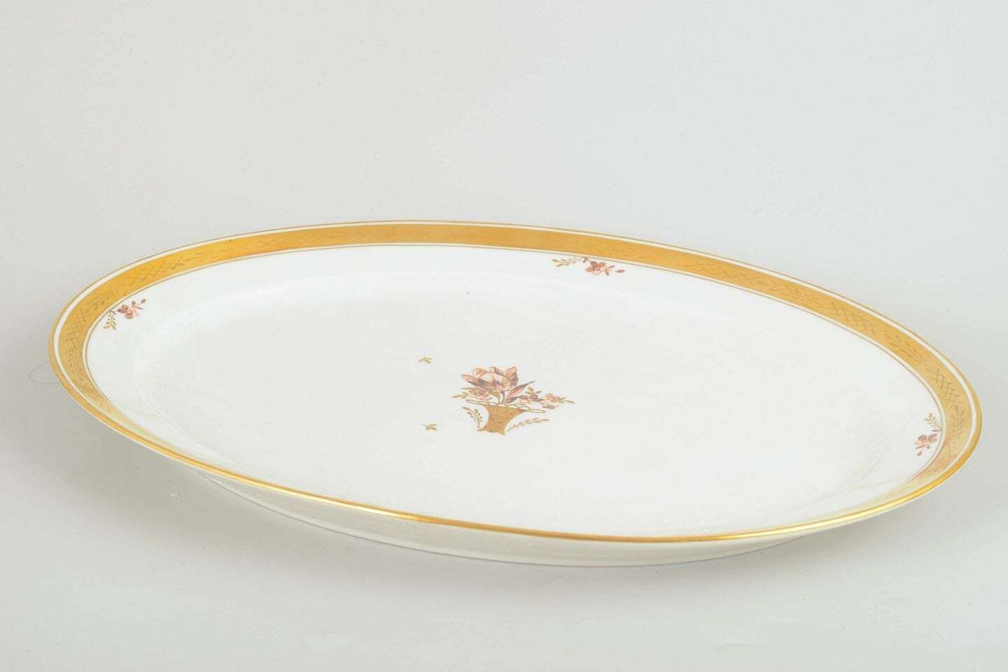 Royal Copenhagen Golden Basket, grand plat de service ovale en porcelaine. photo for sale
