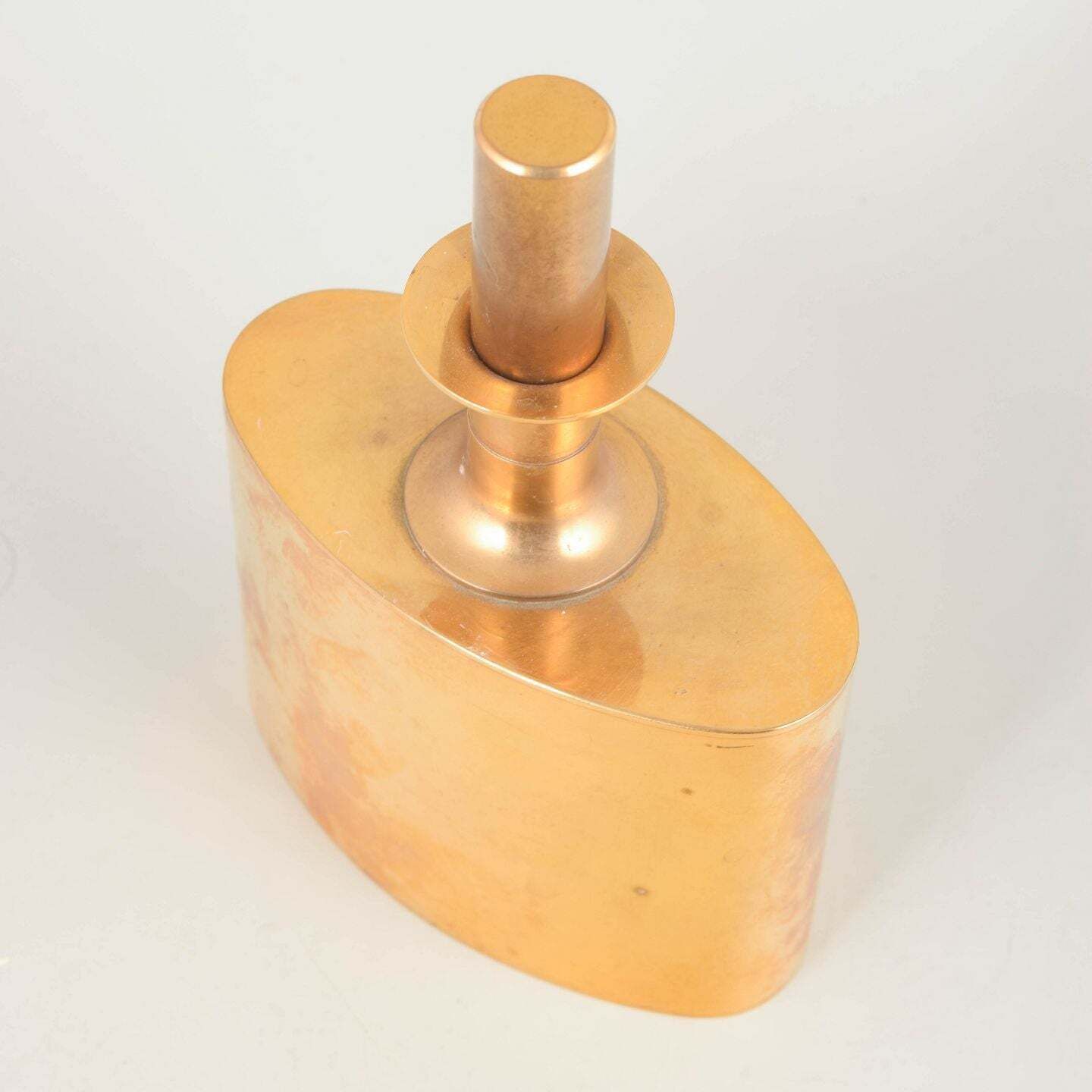 Flasque de hanche Pierre Forssell pour Skultuna en laiton doré 23 carats, années 1970. photo furniture