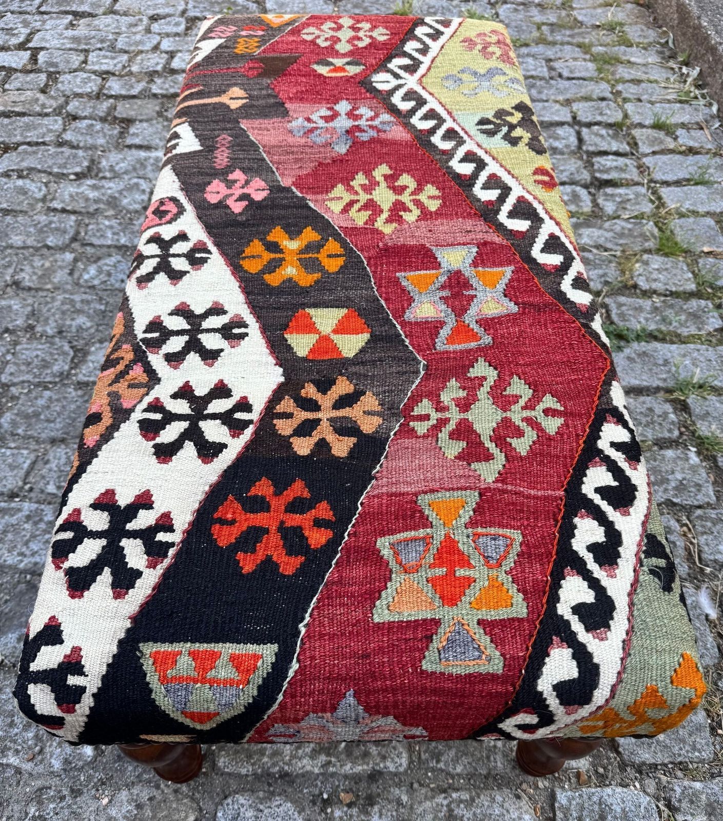 Kilim Kruk 1,03m x 0,47m x H0,39m photo Meubels