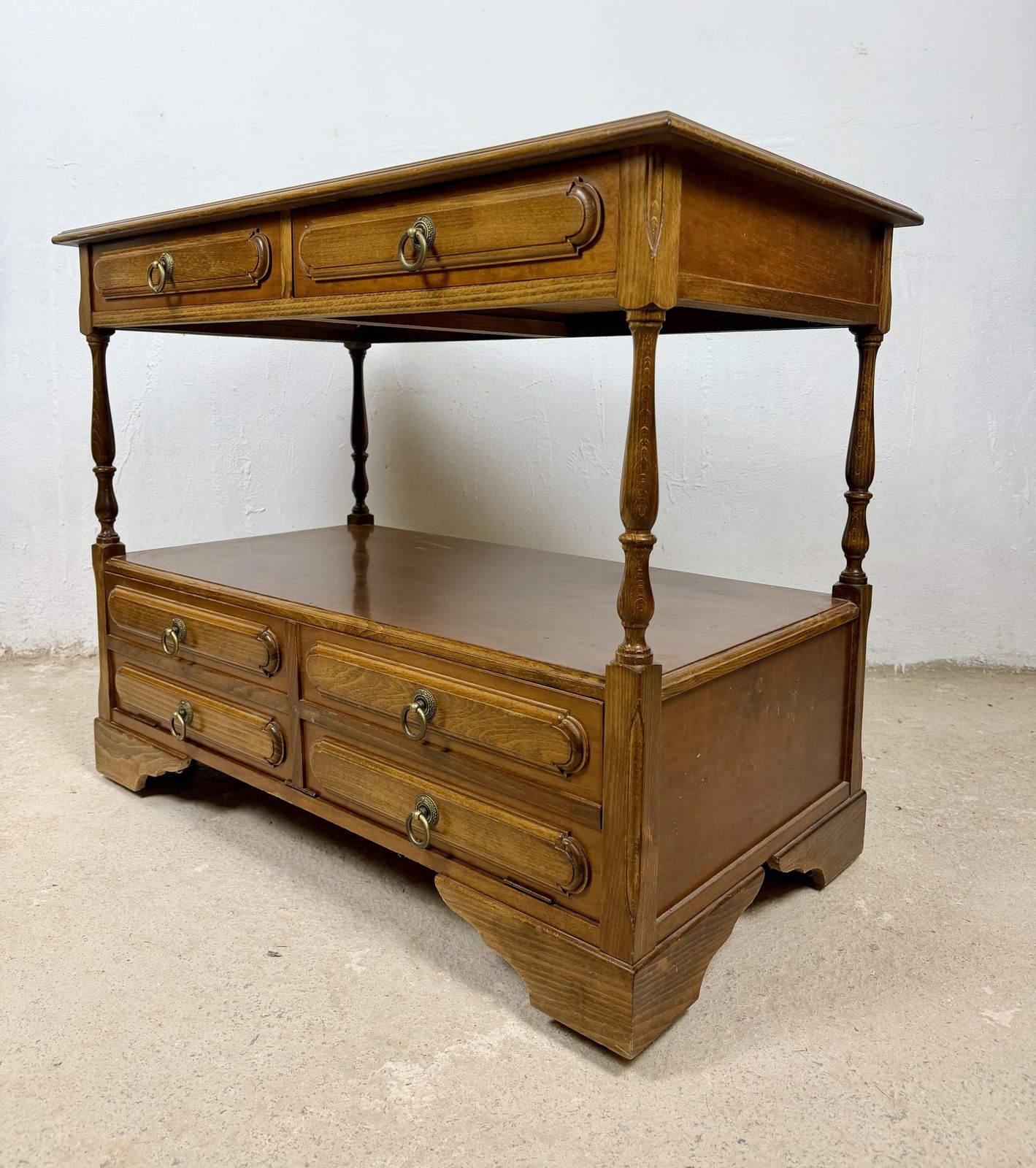 photo for sale Spaans dressoir met schappen en zes lades, jaren 1980