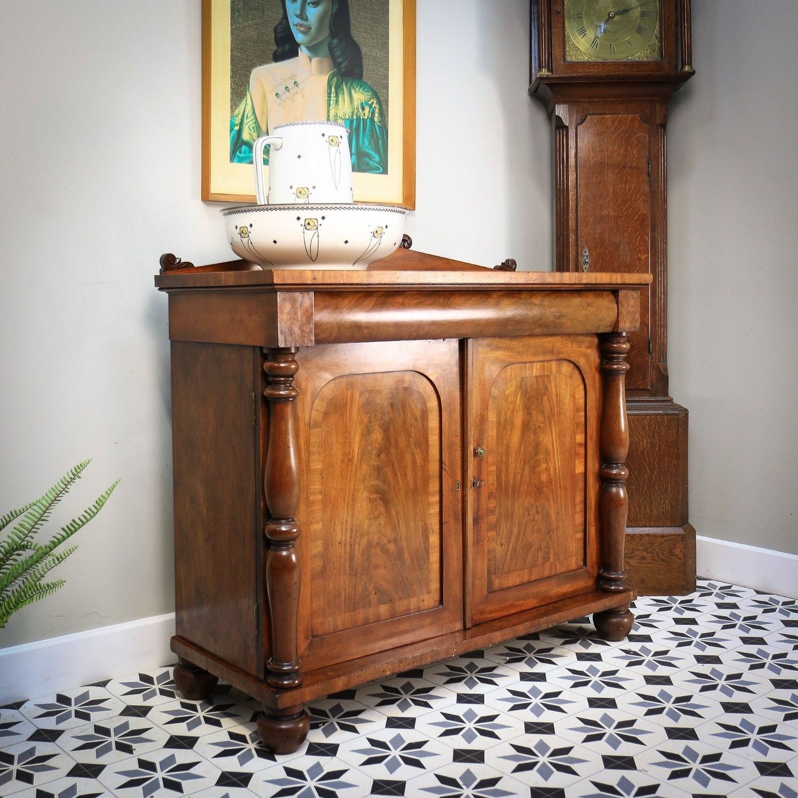 Antique Mahogany Chiffonier Sideboard Victorian With Fitted Interior. photo vinterior
