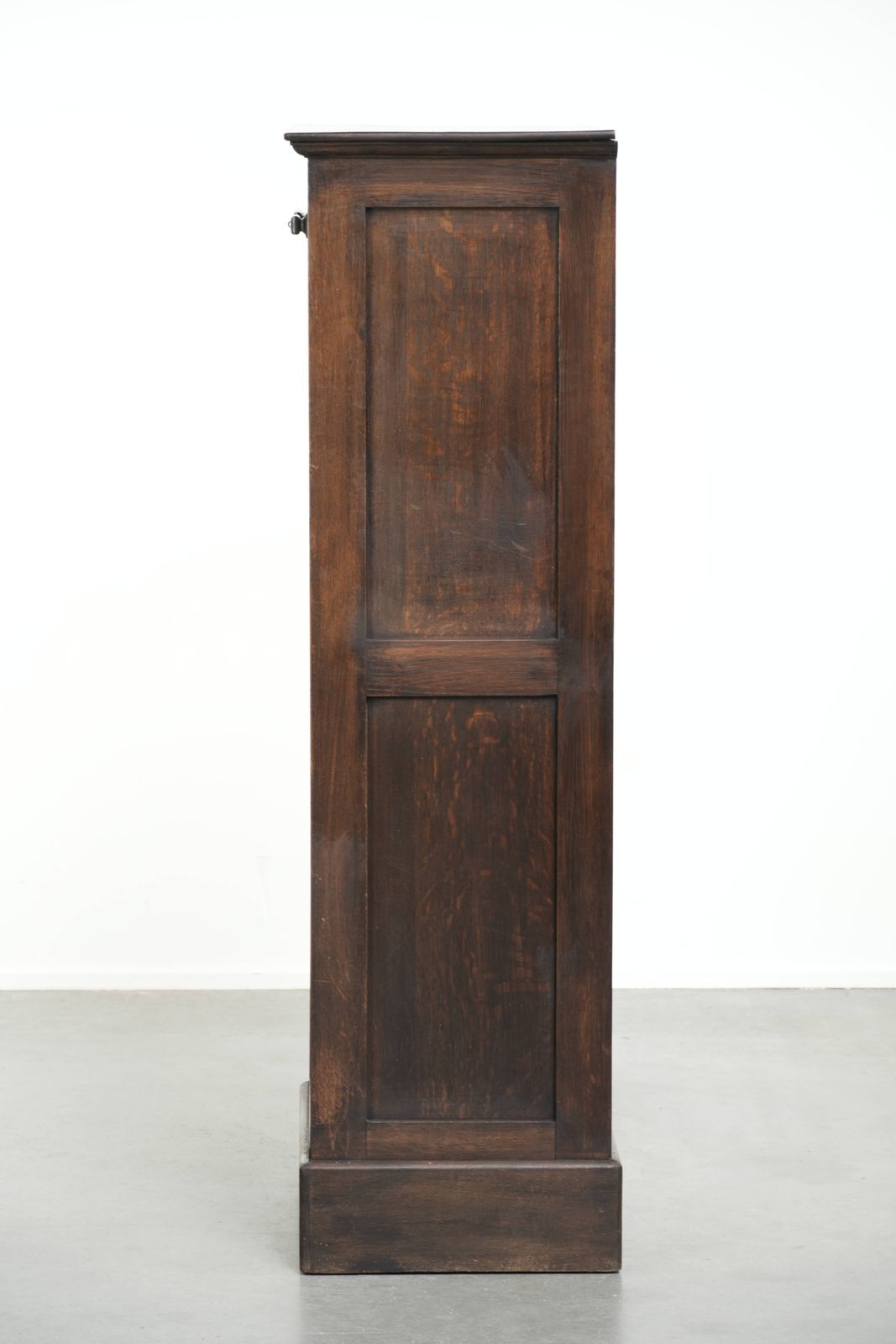Very Beautiful English Antique Oak Archive/Notary Cabinet With Roll Up Door From The Early 20th Century photo vinterior