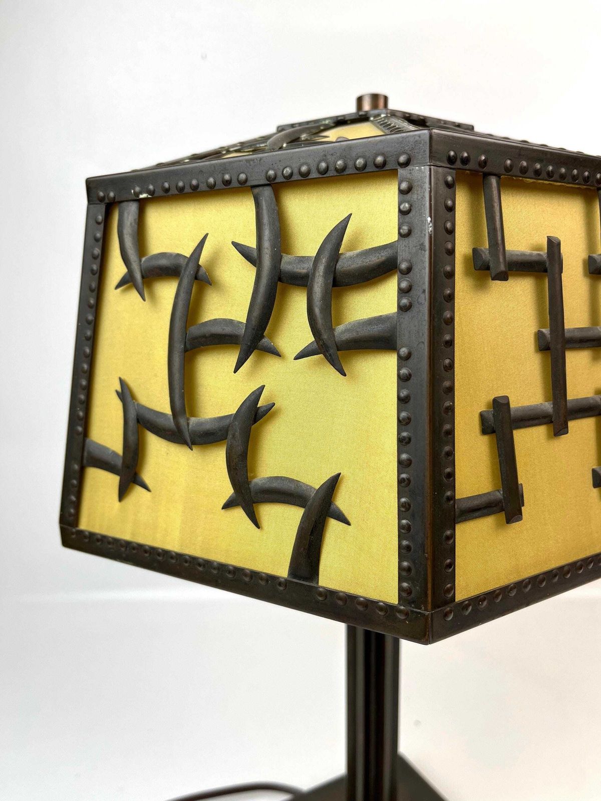 Grande lampe de bureau Bauhaus Art déco, style avant-garde cubiste, Allemagne, vers 1925 photo Luminaires