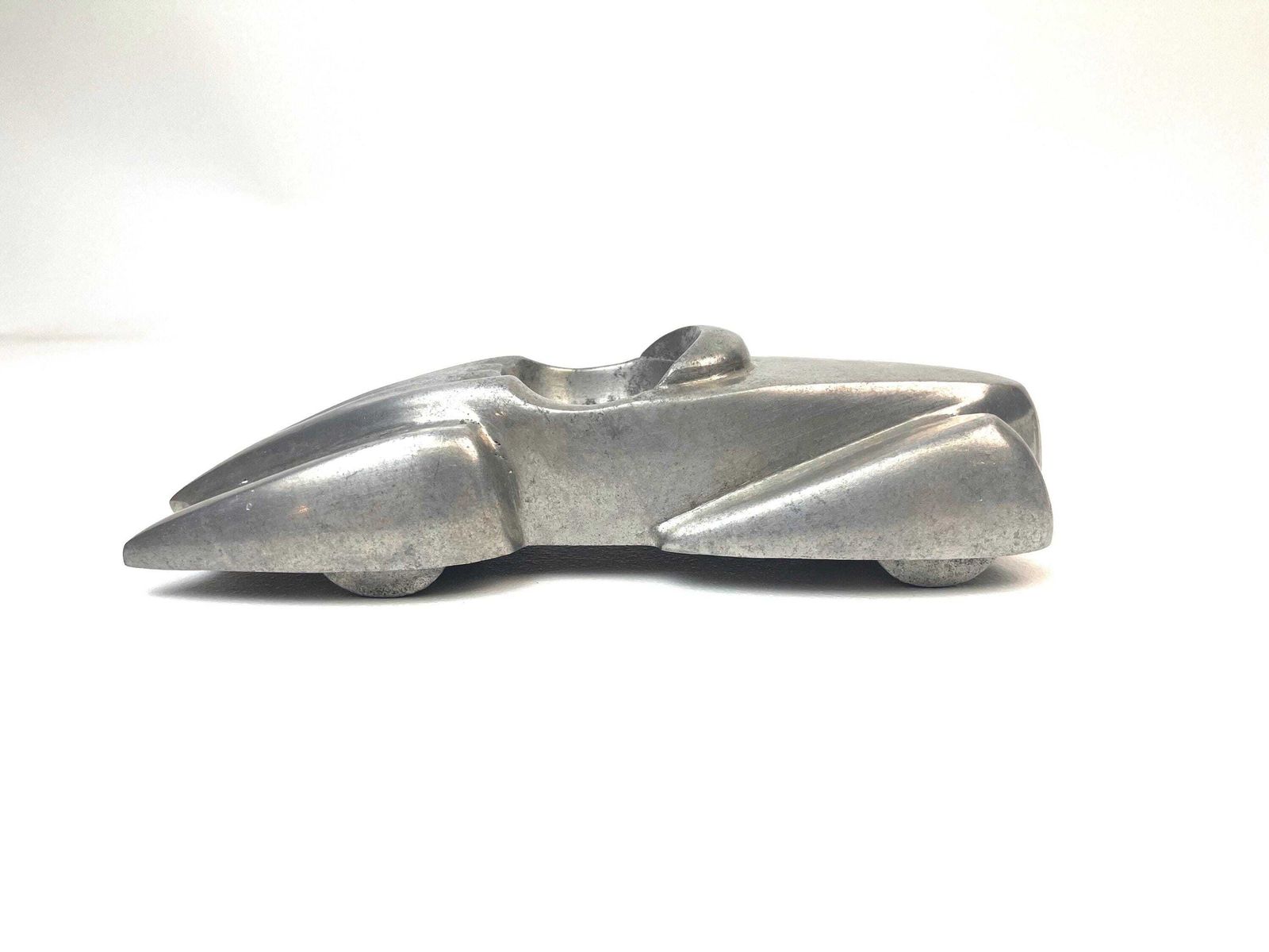 Zeldzame art deco Bauhaus Streamline auto-asbak bureausculptuur 1930 photo furniture