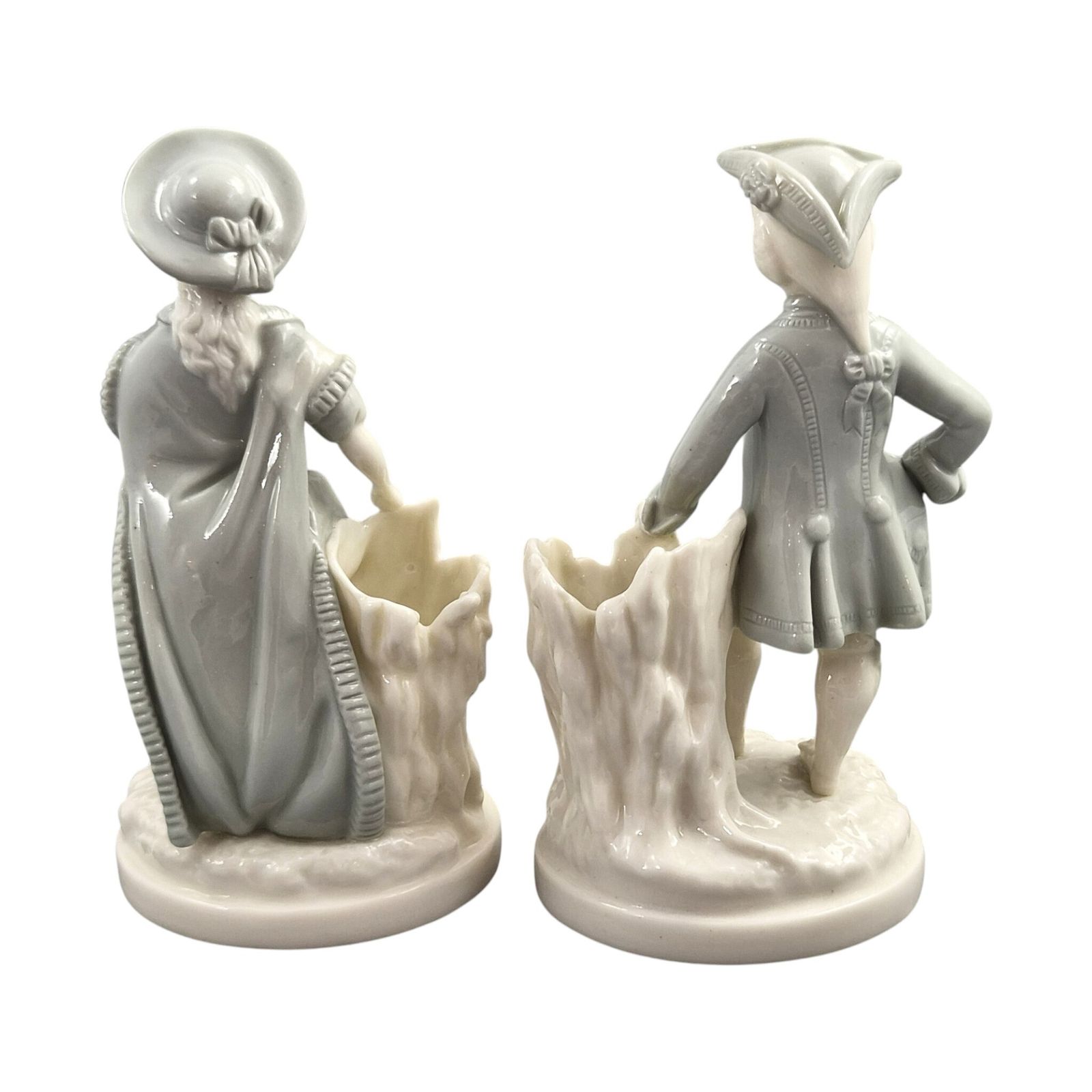 Royal Worcester, paar saliegroen figuratieve zoutvaatjes, 1882 photo for sale