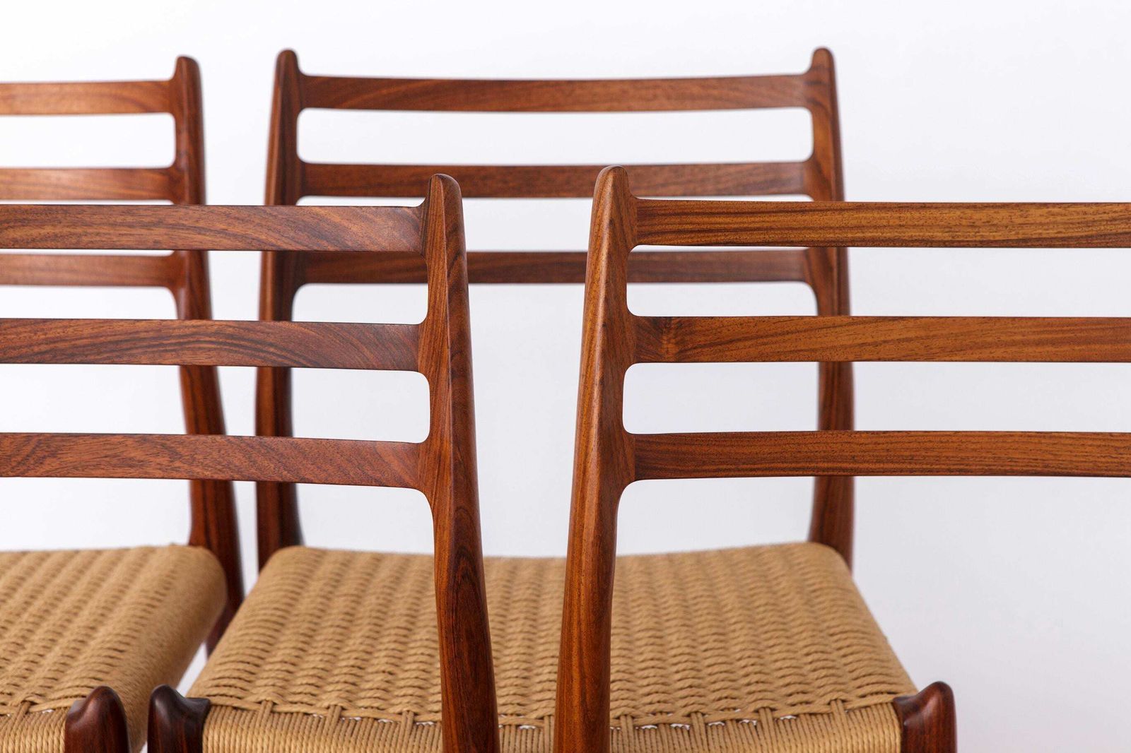 4 Of 6 Niels Otto Moller Model 78 Chairs | Rosewood | 1960s | Reupholstered. photo vinterior