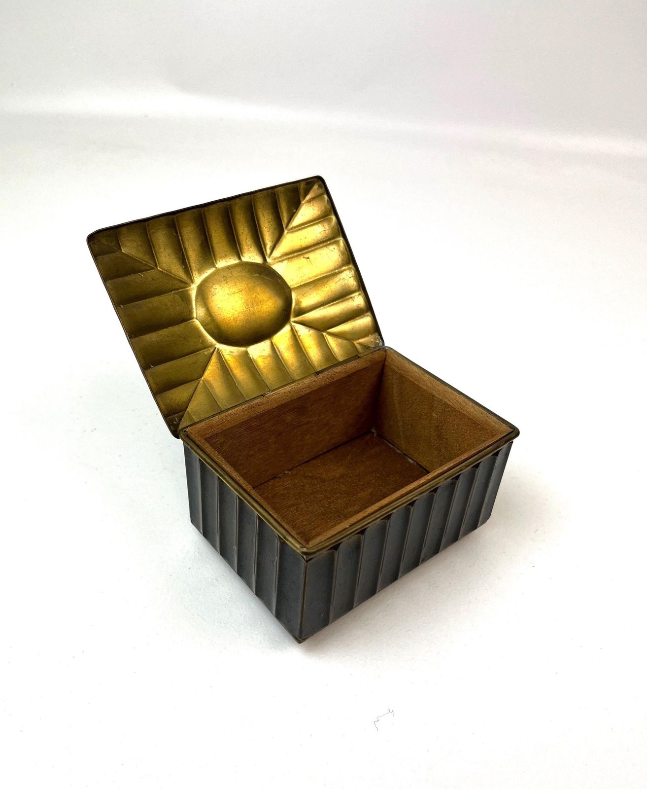 Rare Beautiful German Bauhaus Patinated Brass Art Deco Jewelry Box By Wümak photo vinterior